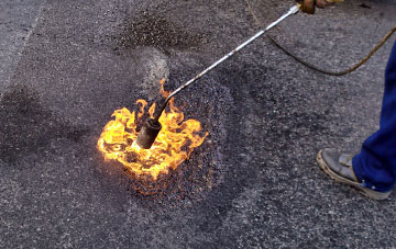 Meifod flat roofing repairs